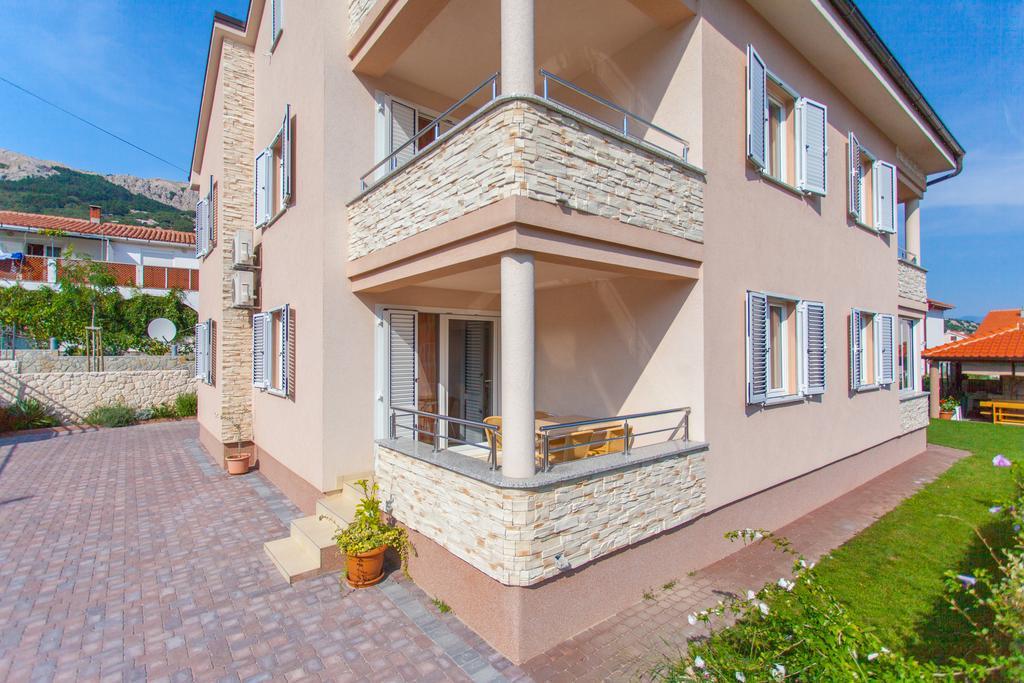 Apartments Mia Baska  Ngoại thất bức ảnh